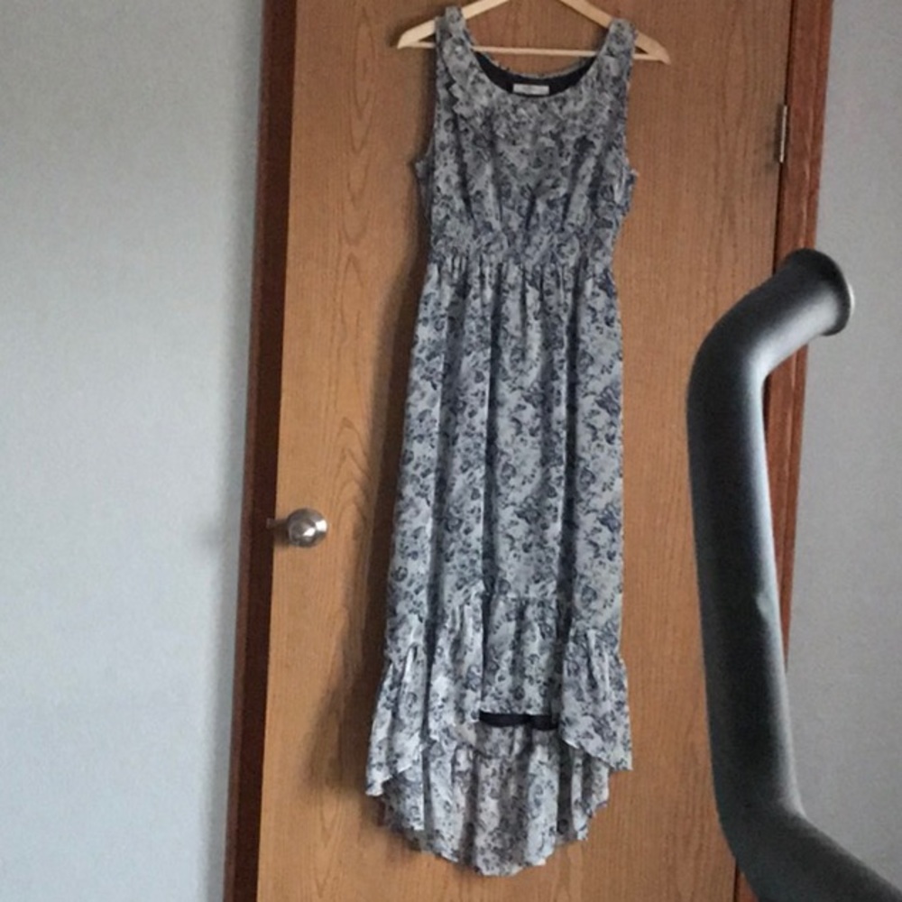 Chiffon maxi dress